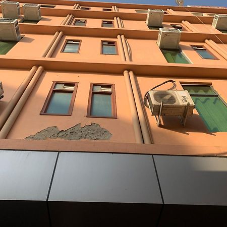 Hotel Noida Continental Εξωτερικό φωτογραφία