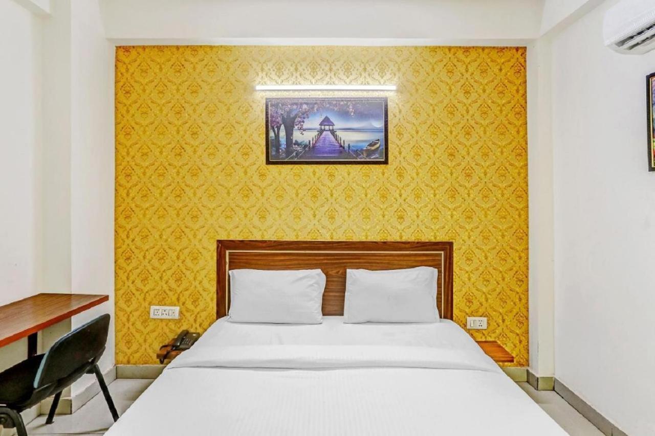 Hotel Noida Continental Εξωτερικό φωτογραφία